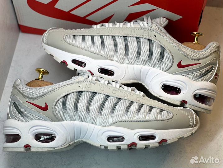 Nike Air Max Tailwind 4