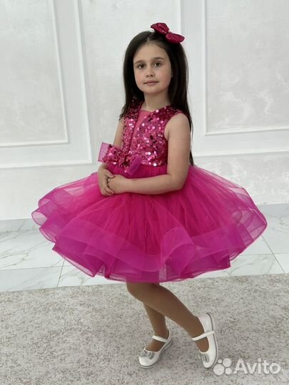 Шикарное Платье для девочки 122 128