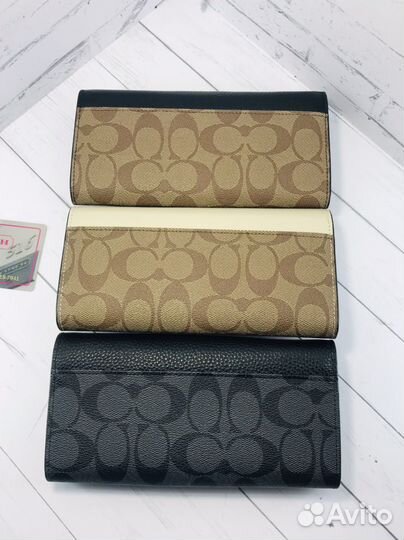 Женский кошелек Coach натуральная кожа