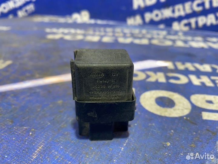 Реле Nissan Primera P12 седан QG18DE 2003