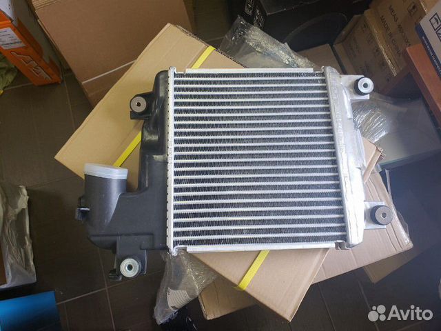 Интеркулер новый Toyota Fortuner, Hilux 05