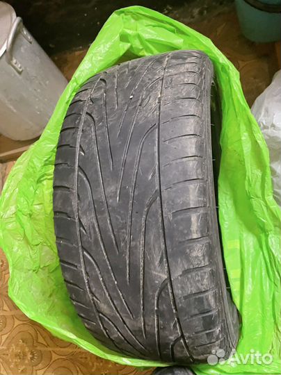 Maxxis MA-Z3 Victra 235/45 R17