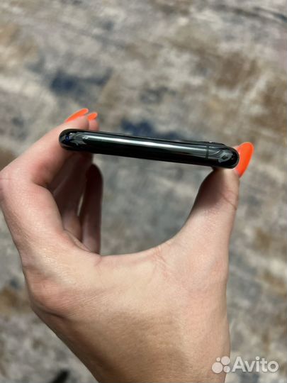 iPhone 11 Pro, 64 ГБ