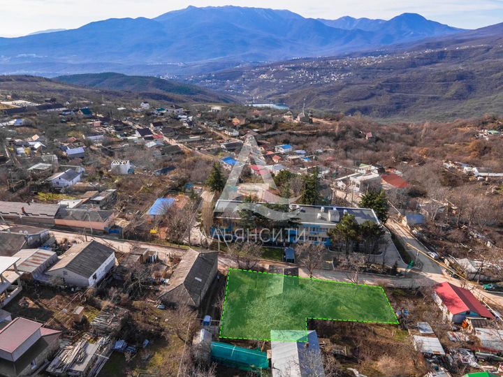 Дом 129,9 м² на участке 7,1 сот.