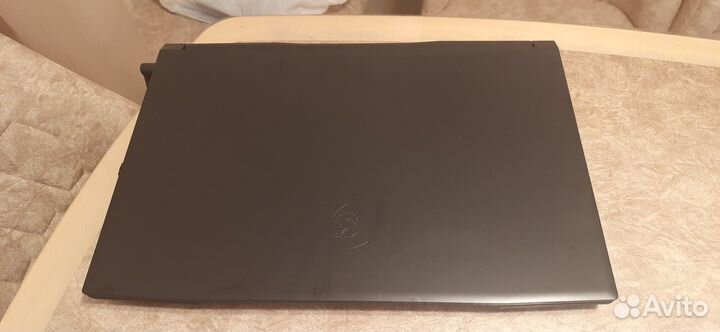 Ноутбук MSI Katana GF76 11UE-269XRU новый