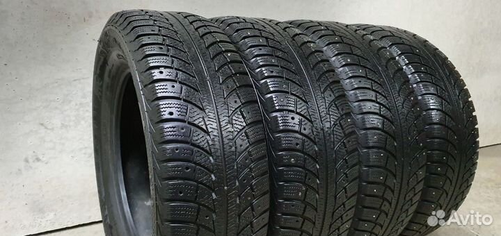 Gislaved Nord Frost 5 215/65 R16