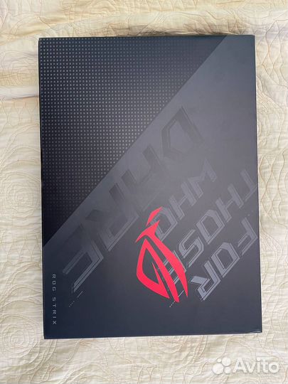 Ноутбук asus rog strix 17 RTX 3050 Ti + подарки