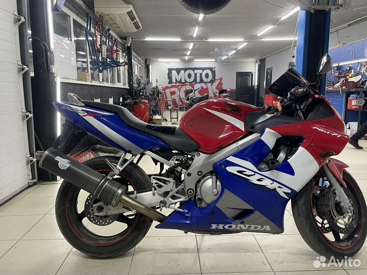 Honda CBR 600 F4i