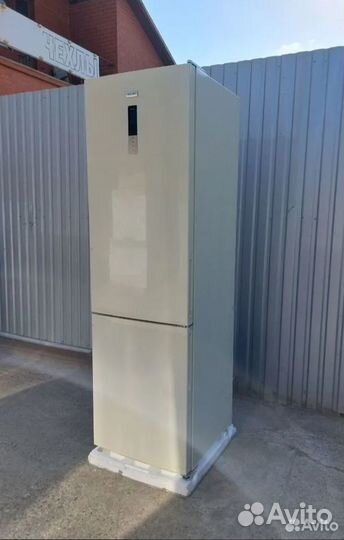 Холодильник Ascoli. Гарантия adrfy380DWE бежевый