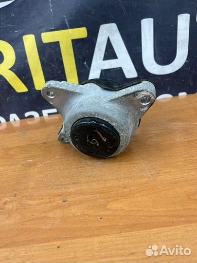 Подушка двигателя левая Kia Quoris 1 G8BE