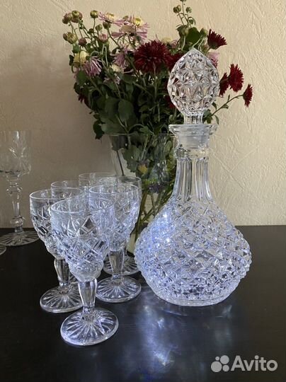 Графин- штоф и 6 фужеров богемия