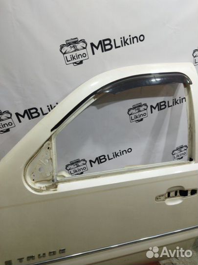 Дверь передняя левая Chevrolet Tahoe GMT900