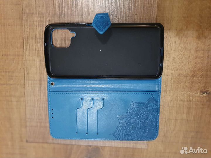 Чехол книжка на samsung М 12