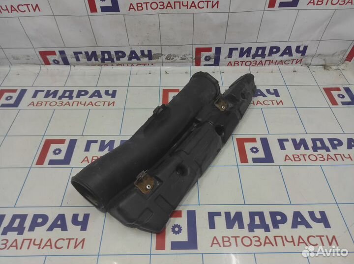 Воздуховод Toyota Land Cruiser 100 53807-60050