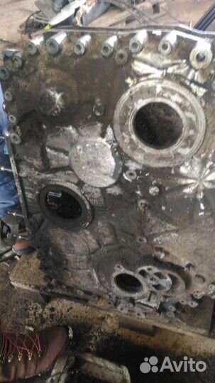 Крышка передней плиты рено renault DCI 420 DCI420