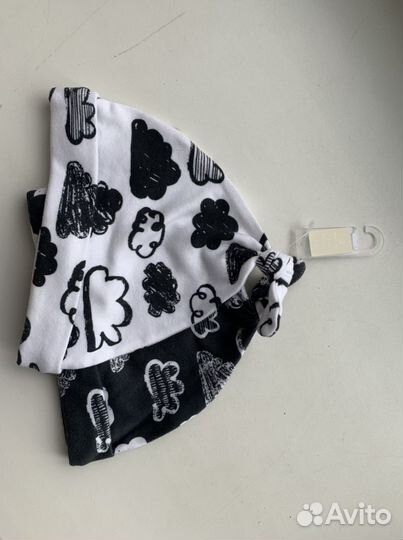 Комплект шапочек для новорожденных Next