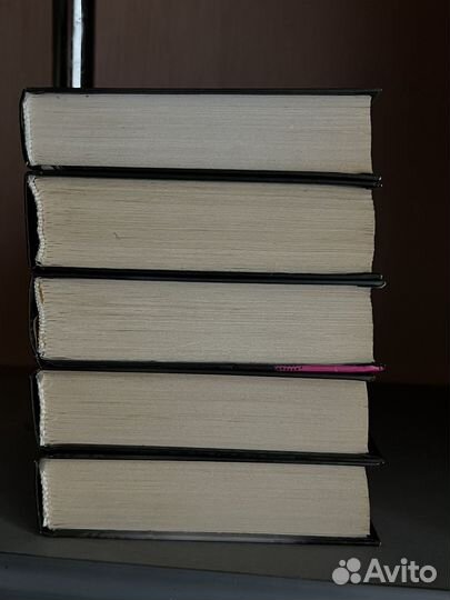 Ф.К. Каст серия книг «Дом ночи». Филис К. Каст