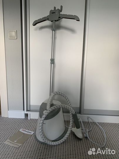 Отпариватель для одежды вертикальный