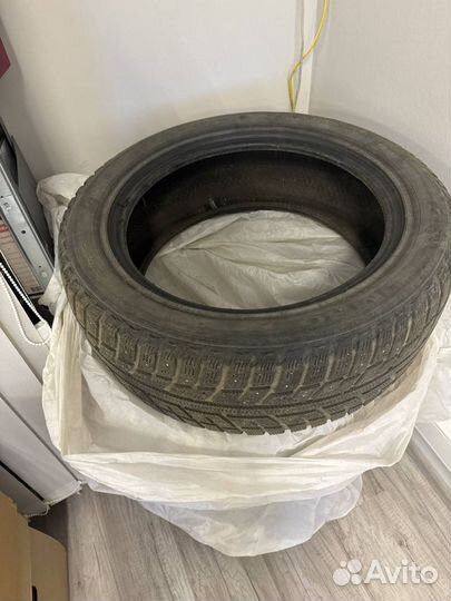 Kumho I'Zen KW22 215/55 R17 98