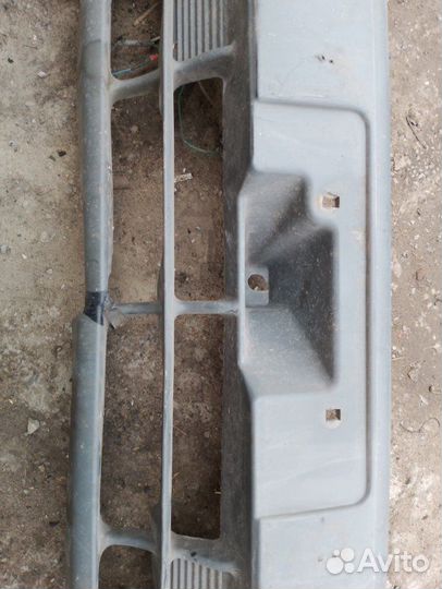 Бампер передний Mazda Bongo SS28M R2 1999