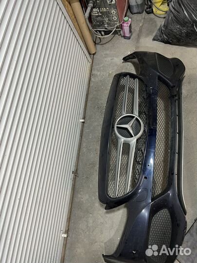 Передний бампер на mersedes w205