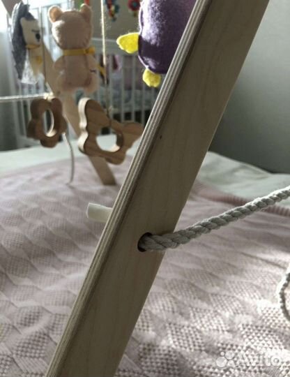 Деревянная стойка тренажер