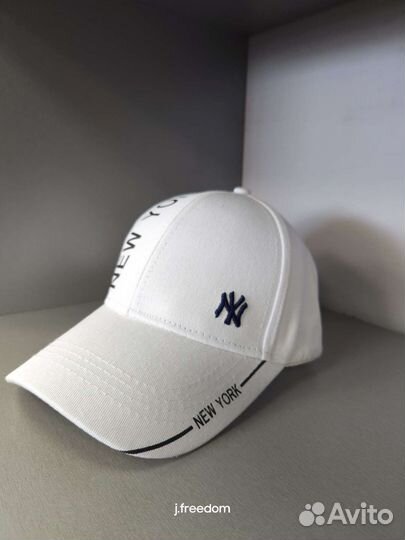 Кепка бейсболка NY белая