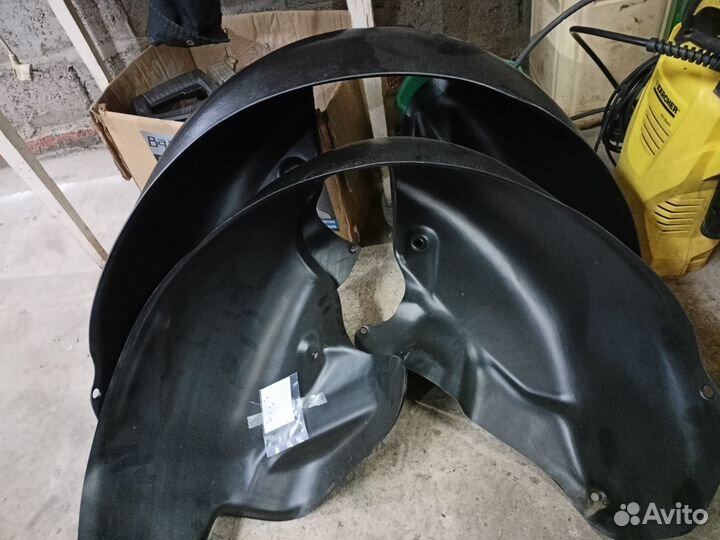 Подкрылки Тойота Камри 50 (55)