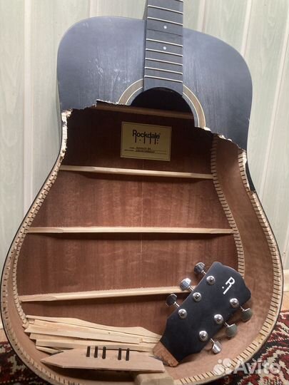 Акустические гитары на ремонт