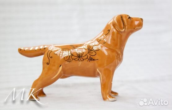 Лабрадор ретривер цветной - статуэтка из фарфора