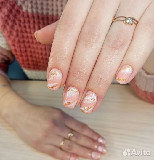 Мастер маникюра и педикюра