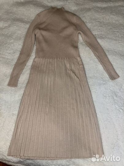 Платье трикотажное женское