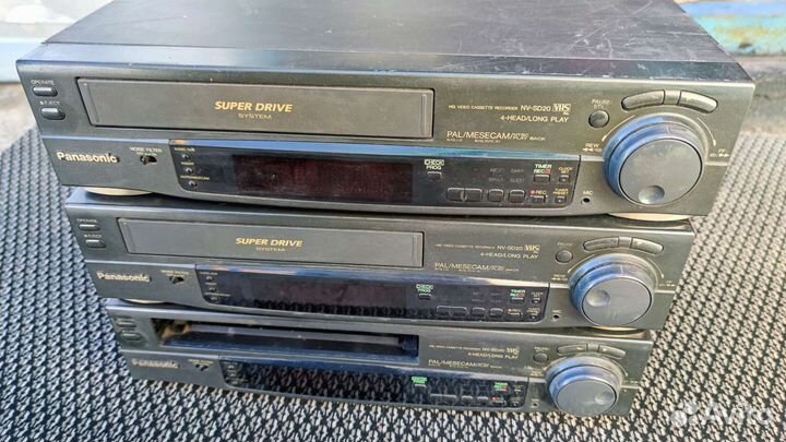 Видеомагнитофон Panasonic NV-SD20
