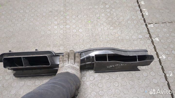 Воздухозаборник Skoda Octavia (A7), 2019