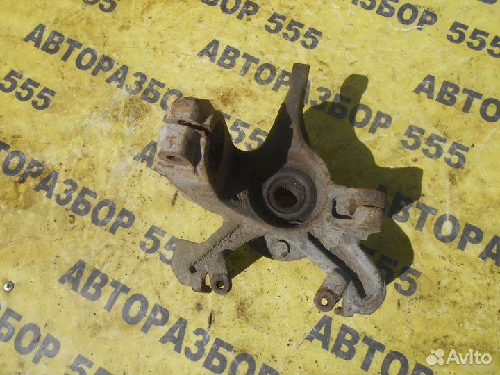 Кулак поворотный перед правый Ford Focus I 1998-20