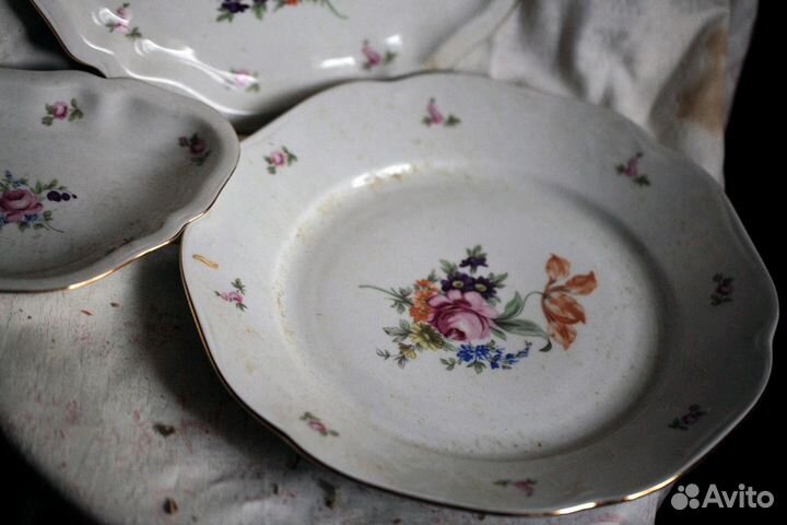 Сервиз антикварный.столовый.новый