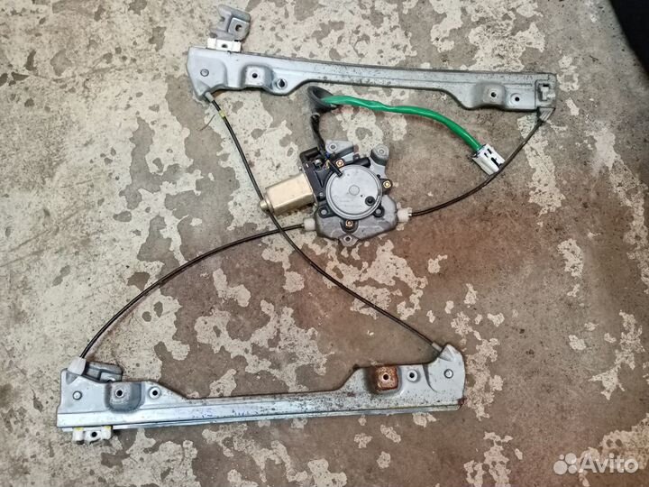 Стеклоподъемник на Инфинити FX 07г S50