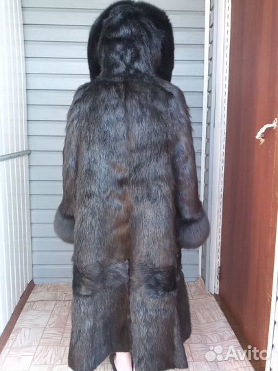 Шуба нутриевая