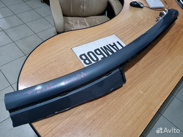 Левая стойка крыши хундай верна 2008 год