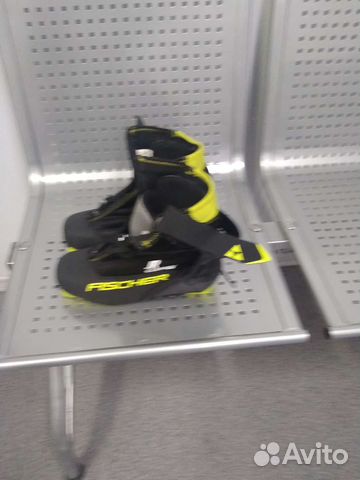 Лыжные ботинки
