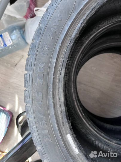 Pirelli Dragon 215/45 R17 91W