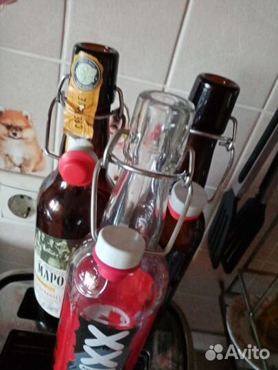 Бутылки с бугельной пробкой