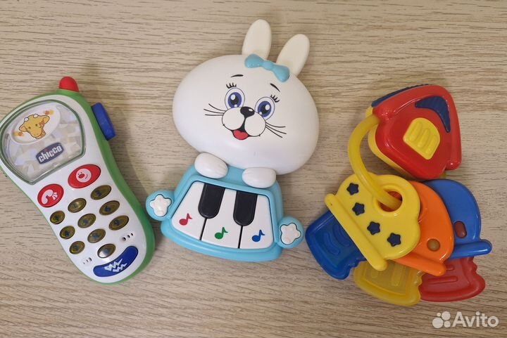 Музыкальные игрушки Chicco, Fisher price