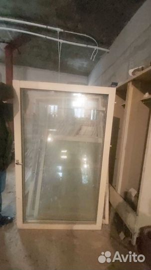 22 двухкамерных окна в деревянных рамах бу