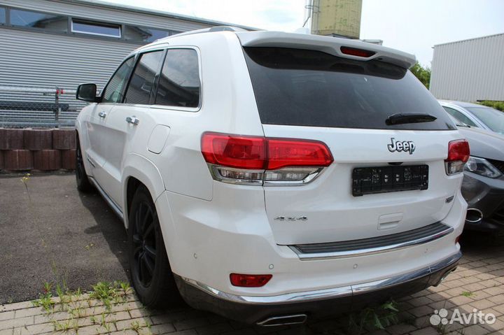 Jeep Grand Cherokee WK2 2010-2021 на запчасти