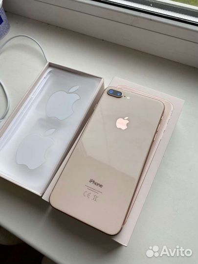 Телефон iPhone 8 plus