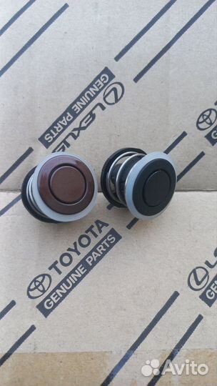 Toyota Highlander 2 датчик парковки 2010-14 гв