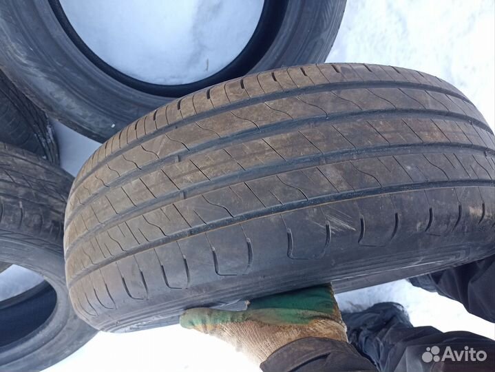 Goodyear EfficientGrip 2 SUV 235/60 R18