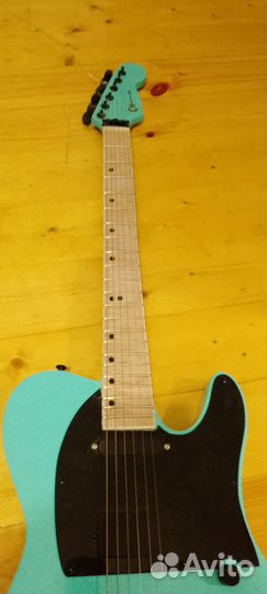 Электрогитара