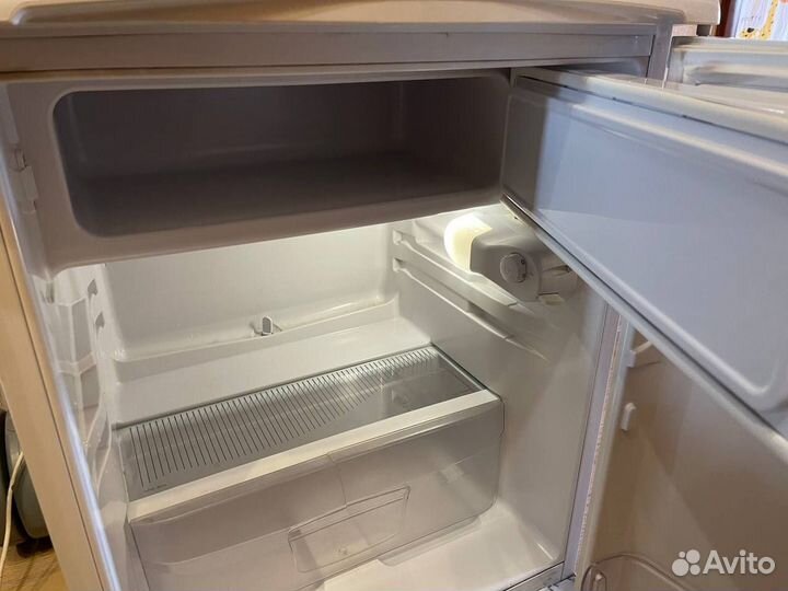 Холодильник Indesit MT 08